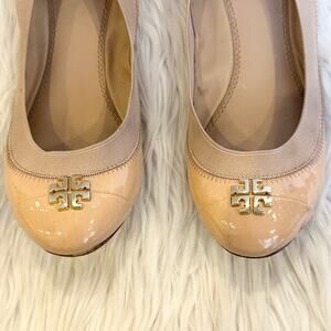 Tory Burch Jolie Flat Patent Leather Double-T Logo Elastic Shoes, Nude/ Gold